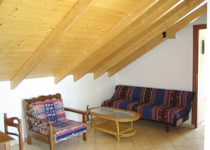 Vegera * Vasilikiadhes